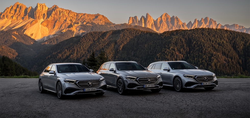 Autem roku 2024 je Mercedes-Benz Třídy E.