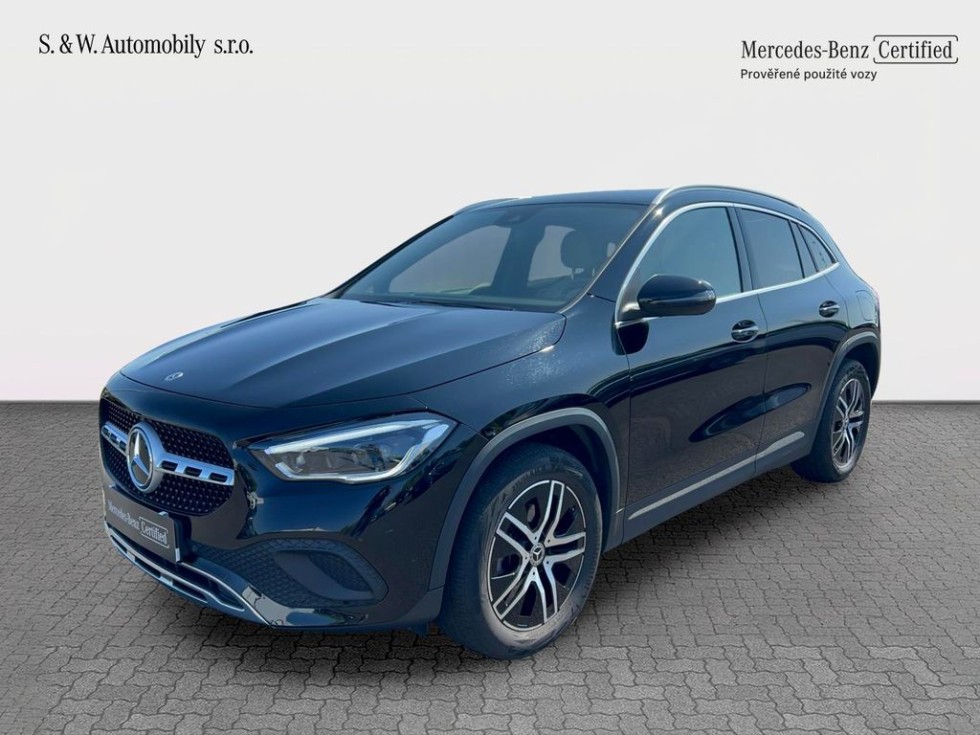 Mercedes-Benz GLA 180