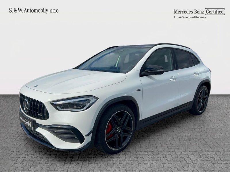 Mercedes-Benz GLA 35 AMG Mercedes-Benz GLA 35 AMG