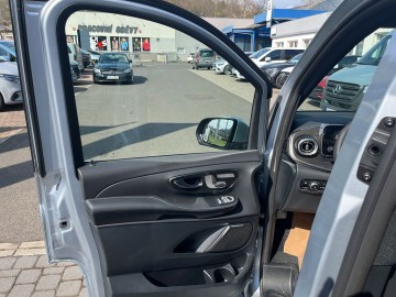 Mercedes-Benz V 300 Třída V 300d EXC L 4M (foto 17)