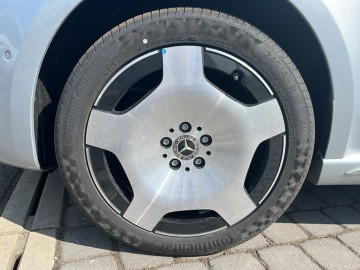 Mercedes-Benz V 300 Třída V 300d EXC L 4M (foto 20)