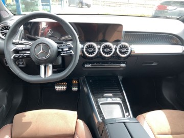 Mercedes-Benz GLB 200 d 4MATIC Progressive Edition (foto 15)