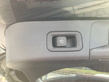 Mercedes-Benz GLB 200 d 4MATIC Progressive Edition (foto 27)