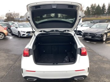 Mercedes-Benz A 200d paket AMG premium (foto 9)