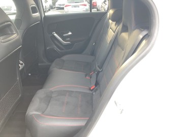 Mercedes-Benz A 200d paket AMG premium (foto 13)