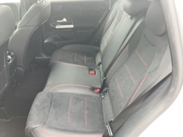 Mercedes-Benz B 250 e paket AMG Premium (foto 13)