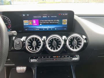 Mercedes-Benz B 250 e paket AMG Premium (foto 18)