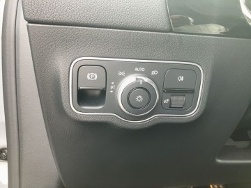 Mercedes-Benz B 250 e paket AMG Premium (foto 20)