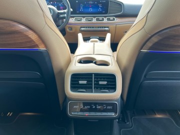 Mercedes-Benz GLS 450d 4MATIC (foto 32)