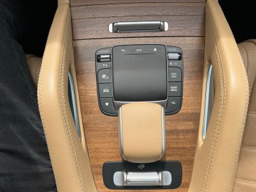 Mercedes-Benz GLS 450d 4MATIC (foto 35)