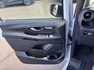 Mercedes-Benz Vito Vito 114 CDI Tourer Select K RWD (foto 13)