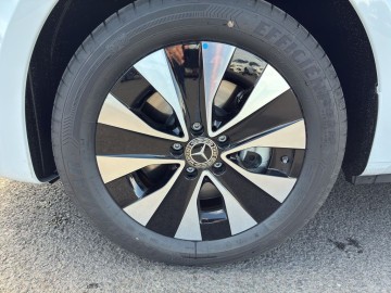 Mercedes-Benz Vito Vito 114 CDI Tourer Select K RWD (foto 21)