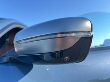BMW M850 M850i xDrive (foto 22)