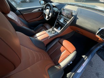 BMW M850 M850i xDrive (foto 33)