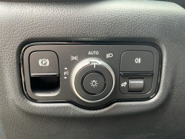 Mercedes-Benz Vito 116 CDI Tourer SELECT L RWD (foto 20)