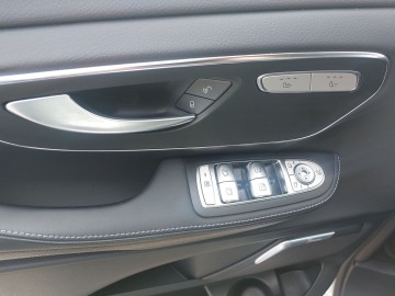 Mercedes-Benz V 300d 4Matic Avantgarde (foto 23)