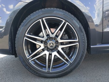 Mercedes-Benz V 300 AVANTGARDE XL (foto 25)