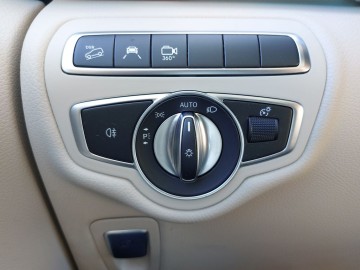 Mercedes-Benz V 300d 4M Exclusive (foto 20)
