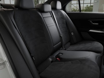 Mercedes-Benz E 220 d 4MATIC (foto 7)