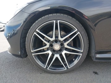 Mercedes-Benz E 350 E 350D kupé (foto 25)