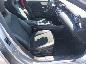 Mercedes-Benz A 35 AMG A 35 AMG (foto 9)