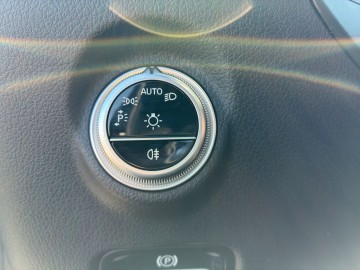 Mercedes-Benz C 220 d 4MATIC kombi (foto 20)