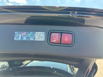 Mercedes-Benz C 220 d 4MATIC kombi (foto 27)