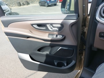 Mercedes-Benz V 300d 4M Exclusive (foto 21)