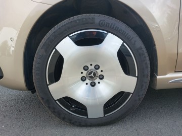 Mercedes-Benz V 300d 4M Exclusive (foto 25)