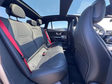 Mercedes-Benz Mercedes-AMG EQE 43 4M (foto 34)