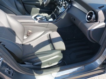 Mercedes-Benz C 300 d 4MATIC T (foto 9)