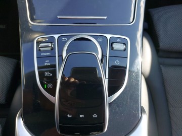 Mercedes-Benz C 300 d 4MATIC T (foto 19)
