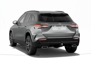 Mercedes-Benz GLA 200 d 4MATIC AMG Style Edition (foto 3)