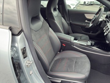 Mercedes-Benz CLA 200 d AMG Style Edition (foto 5)