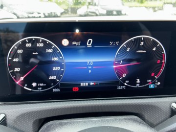Mercedes-Benz CLA 200 d AMG Style Edition (foto 16)