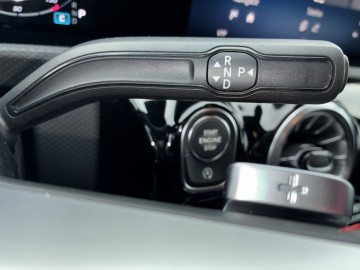 Mercedes-Benz CLA 200 d AMG Style Edition (foto 19)