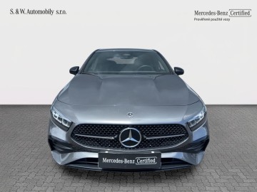 Mercedes-Benz A 180 d paket AMG Premium (foto 1)