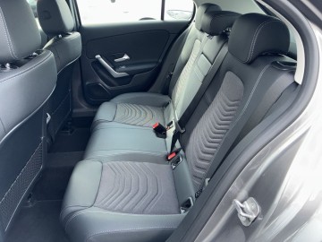 Mercedes-Benz A 200 d (foto 13)