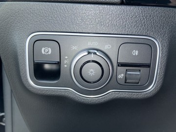 Mercedes-Benz GLA 200 d 4MATIC AMG Style Edition (foto 20)
