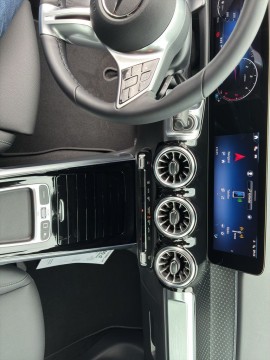 Mercedes-Benz GLB 200 d Progressive Edition (foto 18)