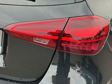 Mercedes-Benz A 200 (foto 10)