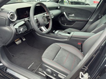 Mercedes-Benz A 200 (foto 14)