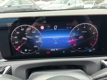 Mercedes-Benz A 200 (foto 16)