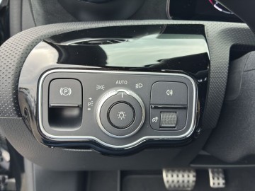 Mercedes-Benz A 200 (foto 20)