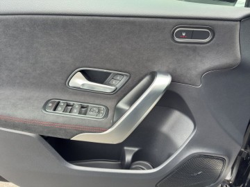 Mercedes-Benz A 200 (foto 23)