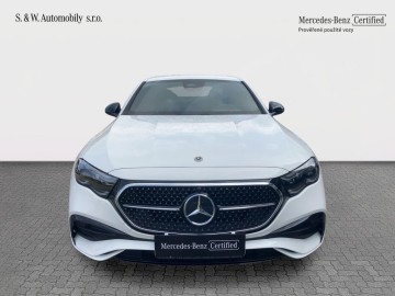 Mercedes-Benz E 220 d 4MATIC (foto 1)