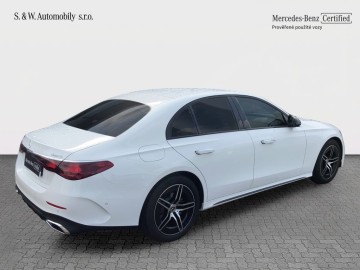 Mercedes-Benz E 220 d 4MATIC (foto 7)