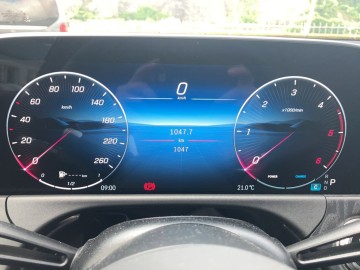 Mercedes-Benz E 220 d 4MATIC (foto 16)