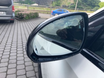 Mercedes-Benz E 220 d 4MATIC (foto 22)
