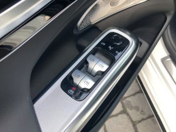 Mercedes-Benz E 220 d 4MATIC (foto 23)